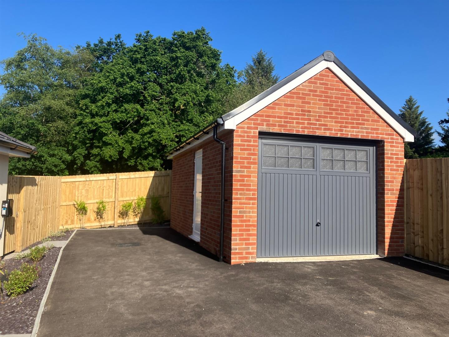 Cae Canol, Morriston, £399,000 Dawsons Property